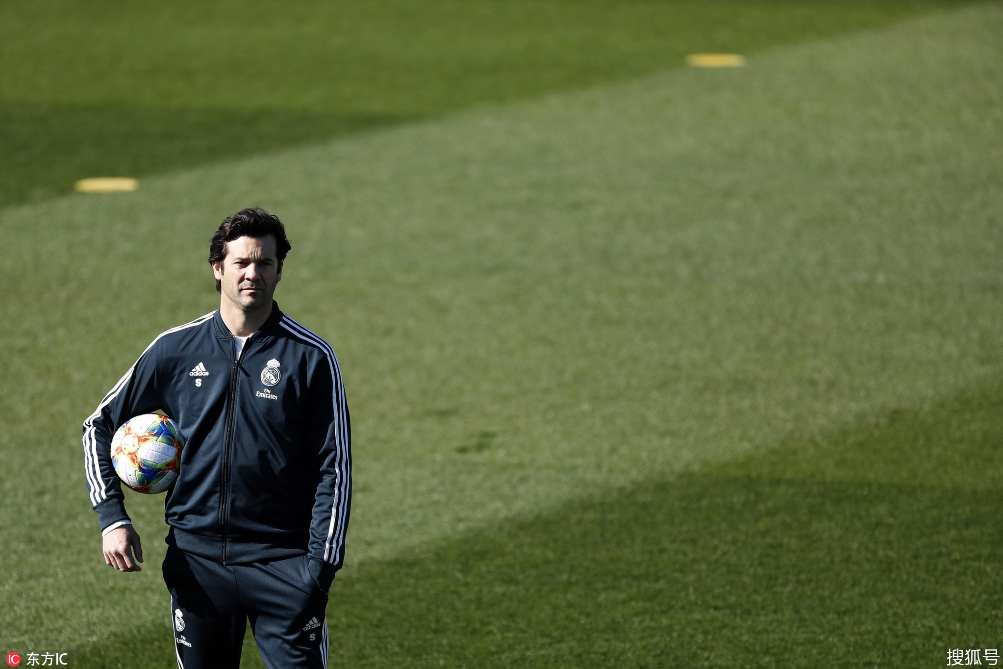 开云体育下载-清晨体能课后，埃因霍温战术微调备战国王杯，引发热议，团队化学反应显著