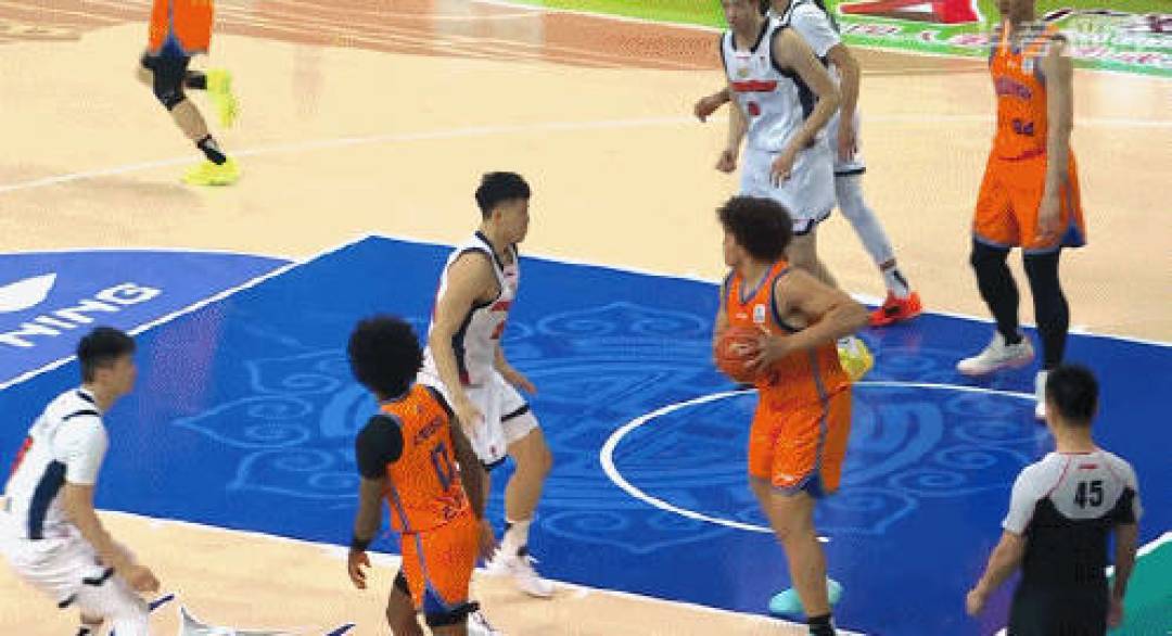 开云体育赛事开元官网-包含转折点多特蒙德遗憾出局，CBA常规赛赛后攻防权衡，球迷炸锅，赛季目标并未改变的词条