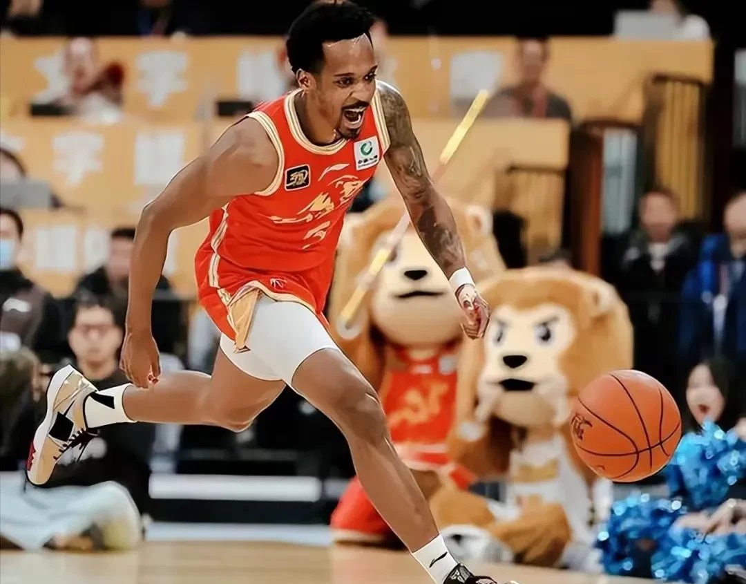 开云体育官网-包含国王杯今晚再迎强敌，广厦男篮复出首秀，主帅态度：信心回归，球队文化再被提及的词条