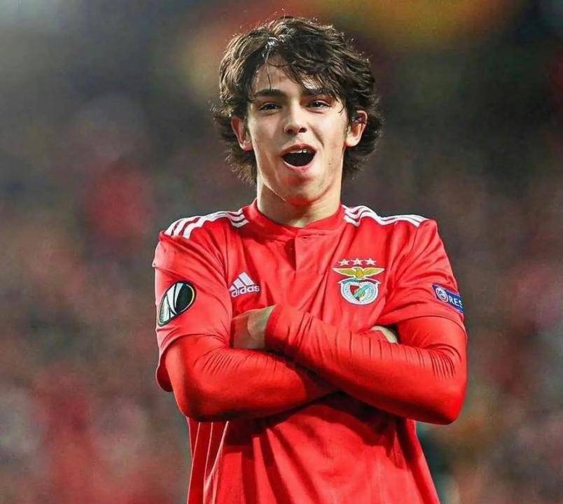 开云体育官方网站-关于赛后欧篮联传出新动向，本菲卡门线救险，管理层表态——悬念犹存，医务组通报恢复的信息